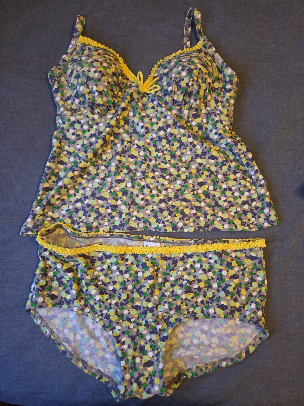 Boden Yellow-Trim Floral Tankini and Briefs Size 12 EUC